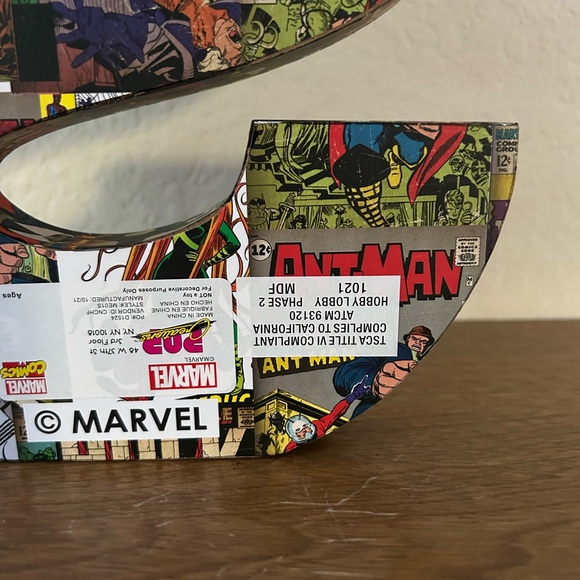 Marvel POP collection Wall hanging. letter “S” multiple characters. - Picture 4 of 7